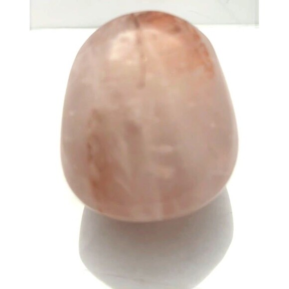 Fire Quartz Skull Carving - Picture 3 of 6